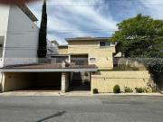 Casa en renta en Residencial Chipinque, San Pedro Garza...
