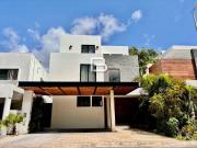 Casa En Renta En Residencial Cumbres