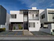 Casa en renta en Residencial el Refugio, Querétaro