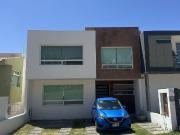 Casa en renta en Residencial el Refugio, Querétaro