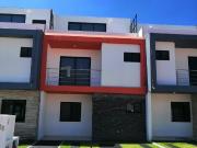 Casa en renta en Residencial el Refugio, Querétaro