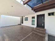 Casa en renta en residencial real del sur