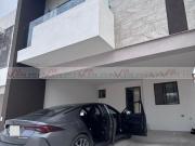 Casa en renta en Residencial Valle Azul, Apodaca, Nuevo León