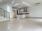 CASA EN RENTA EN RESIDENCIAL VITALA CANCUN AV 510