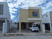 Casa en renta en Rincón de Foret, cerca de Plaza Patio