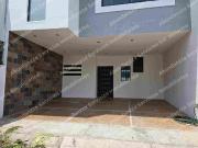 Casa en renta en Salagua, Manzanillo, Colima A dos...