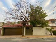 CASA EN RENTA EN SAN PEDRO GARZA GARCIA