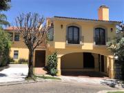 Casa en renta en Santa Cruz Buenavista, Puebla, Puebla