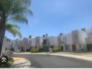 Casa en renta en santa fe juriquilla 3 Recamaras y sala...