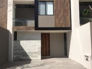 CASA EN RENTA EN SANTA GERTRUDIS COPO