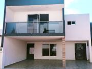 CASA EN RENTA EN SANTA MARIA XIXITLA A 10 MIN. DE LA...