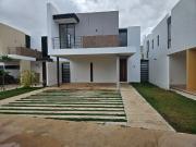 Casa en renta en Santa Rita Cholul, Mérida, Yucatán