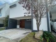 CASA EN RENTA EN SANTILLANA