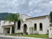 Casa en Renta en Sierra Alta, Carretera Nacional. MTY