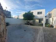 CASA EN RENTA EN SODZIL NORTE AMUEBLADA, 3 RECAMARAS,...