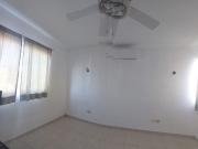 CASA EN RENTA EN SODZIL NORTE AMUEBLADA, 3 RECAMARAS,...