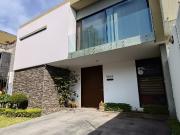 Casa en renta en solares residencial