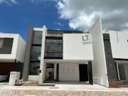 Casa en renta en ST. Angelo Resindencial