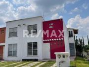 CASA EN RENTA EN TABACHINES, COLONIA TEJEDA, CORREGIDORA