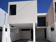 Casa en renta, en Temozón Norte