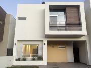 Casa en RENTA en Terranova