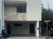 Casa en renta en Valle de Las Alamedas, San Nicolás de...