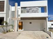Casa en RENTA en Valle Escondido, Chihuahua, Chih