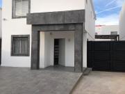 CASA EN RENTA EN VILLA BONITA CASA EN RENTA EN VILLA BONITA