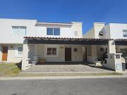 CASA EN RENTA EN VILLAS DEL CASTAÑO