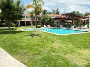 Casa en Renta en Villas Paradiso Ubicación Estratégica...