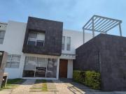 CASA EN RENTA EN VIVE HACIENDA GRANDE