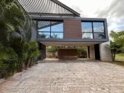 Casa en Renta en Yucatán country club, 5 Recamaras, 6 Baños