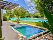 Casa en renta en Yucatán Country Club, con vista al lago...