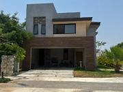 Casa en renta en Yucatán Country Club, Mérida, Yucatán