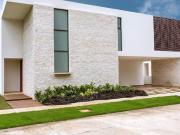 Casa en renta en Yucatán Country Club, Mérida, Yucatán