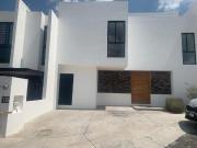Casa en renta en Zibatá, El Marqués, Querétaro