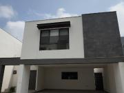 CASA EN RENTA EN ZONA CUMBRES PUERTA DE HIERRO