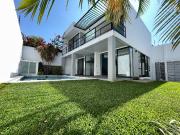 Casa en Renta en Zona Dorada