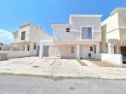 CASA EN RENTA EN ZONA RELIZ HACIENDA ISABELLA SEMI AMUEBLADA