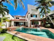 Casa En Renta Equipada Con Muelle en Isla Dorada