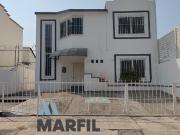 Casa en RENTA Excelente Ubicación en Colima Jardines...