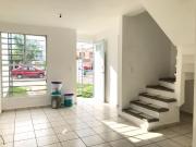Casa en RENTA Fracc. Brisas del Lago