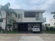 CASA EN RENTA FRACC. PUERTA DEL BOSQUE, ZAPOPAN