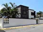 CASA EN RENTA FRACCIONAMIENTO CAMPESTRE