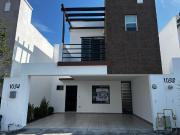 Casa en Renta – Fraccionamiento Privado Residencial de...