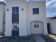 CASA EN RENTA FRACCIONAMIENTO PUENTE REAL SECCION...