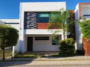 Casa en renta Fraccionamiento Punta del Este León Gto....