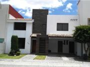 CASA EN RENTA, FRACCIONAMIENTO RECTA A CHOLULA, CERCA...