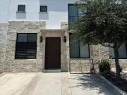 Casa en RENTA, Fraccionamiento Residencial El Refugio