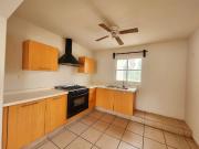 Casa en renta frente a área verde en Residencial...